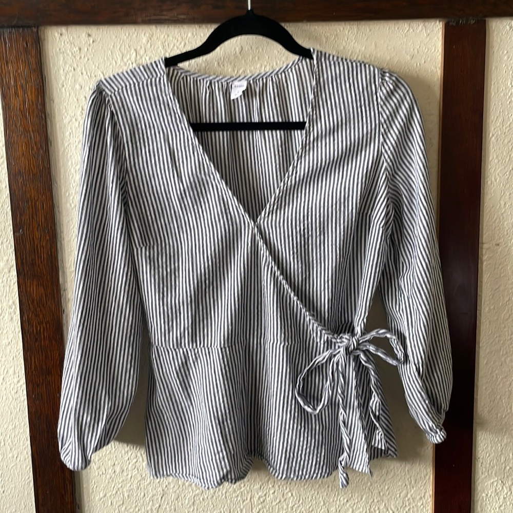Seersucker Striped Wrap Top